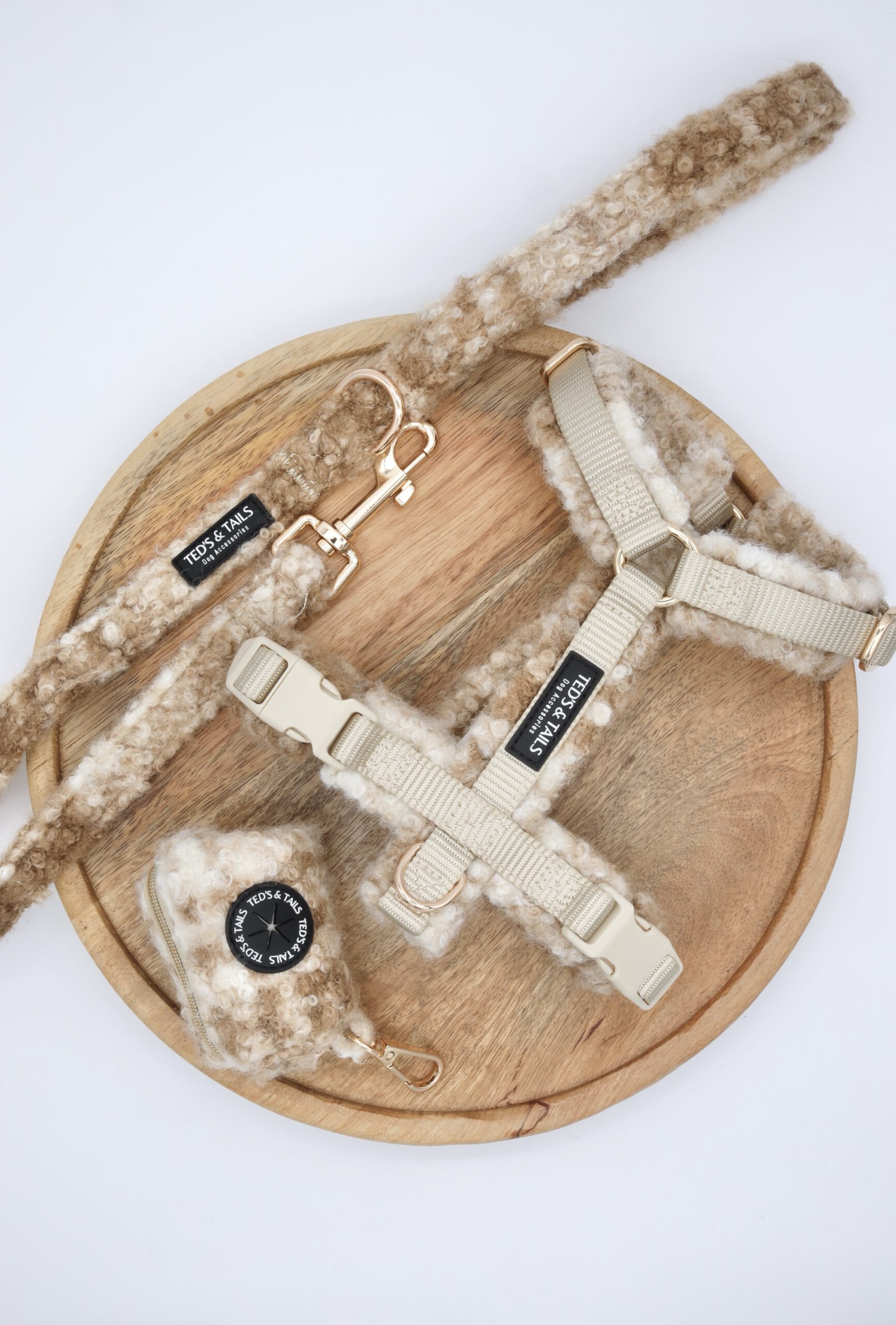 Set Y-Strap-Geschirr, Leine & Kotbeutelhalter - Chai Latte Checks